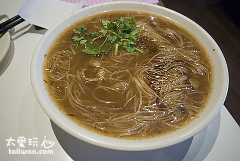 阿宗麵線口感道地