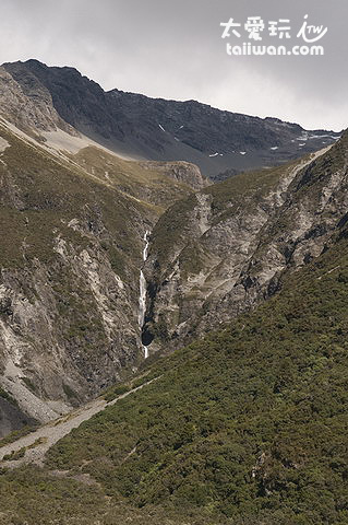 奇異的冰河山谷