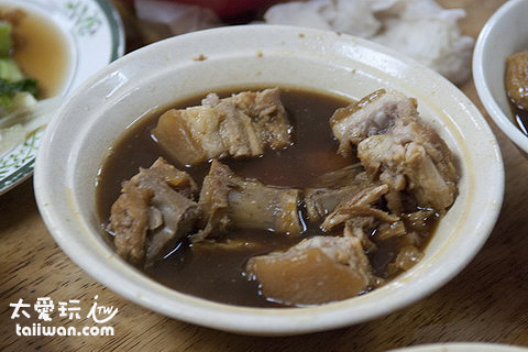 盛發肉骨茶