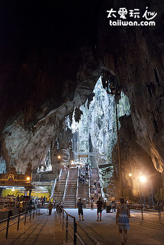 黑風洞（Batu Cave）內的印度廟
