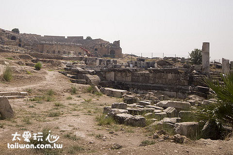 希拉波利斯(Hierapolis)古城遺跡 希拉波利斯(Hierapolis)古城遺跡