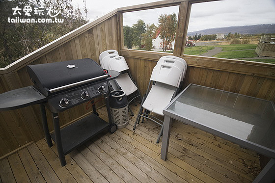 希爾瓦度假屋的陽台與BBQ烤肉爐 希爾瓦度假屋的陽台與BBQ烤肉爐