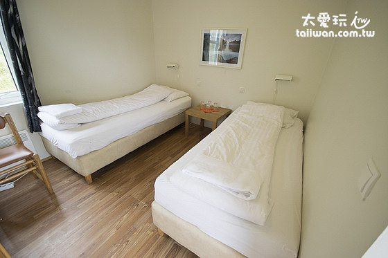 傑迪住宿加早餐旅館小木屋內部的兩張單人床 傑迪住宿加早餐旅館小木屋內部的兩張單人床