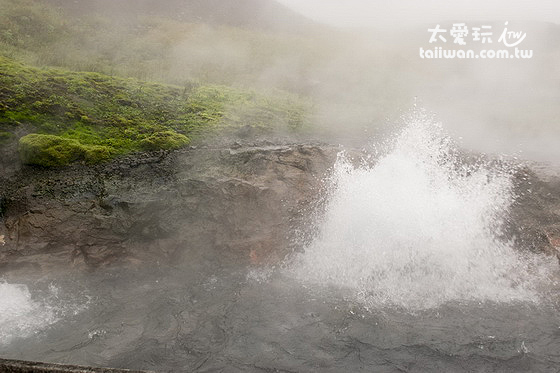 Deildartunguhve是全歐洲湧出量最大的溫泉 Deildartunguhve是全歐洲湧出量最大的溫泉