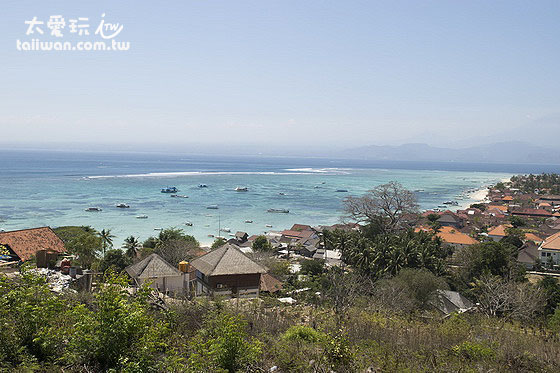 大藍夢島的觀景台可以俯瞰整個西北海灘 大藍夢島的觀景台可以俯瞰整個西北海灘
