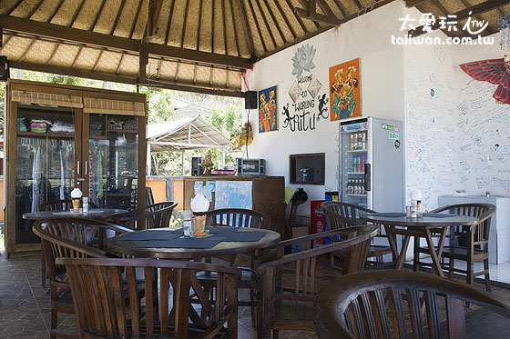 Warung Putu平價餐廳 Warung Putu平價餐廳