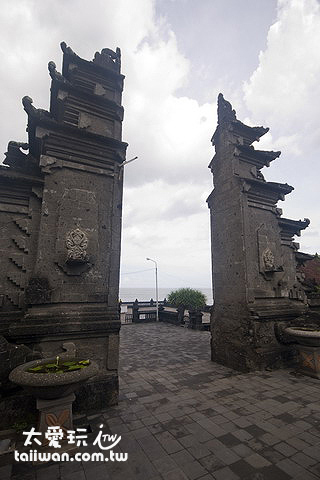 巴里島常見的山門