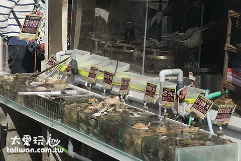 海鮮現點現烤現吃非常過癮 海鮮現點現烤現吃非常過癮