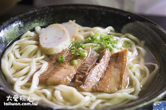 冲绳传统阿咕猪料理