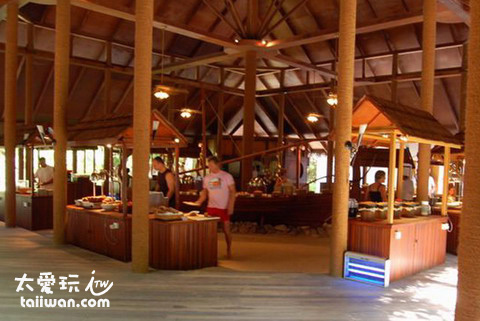 主餐廳 (Main Restaurant) 