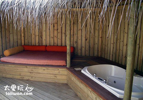 Jacuzzi Beach Villa浴缸