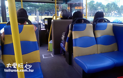 Causeway Link特快線CW2公車內部 Causeway Link特快線CW2公車內部