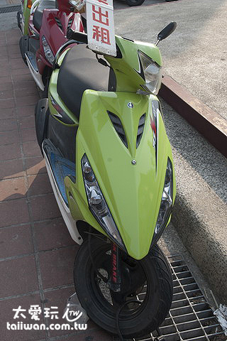 125cc的重型機車價格一天350元起,舊款有機會殺到300 125cc的重型機車價格一天350元起,舊款有機會殺到300