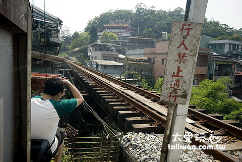 三坑溪的高聳鐵橋 三坑溪的高聳鐵橋
