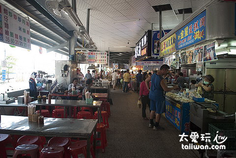 直銷中心（華僑市場）熟食區