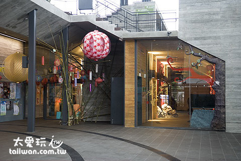 文化市集展示著宜蘭一些手創業者的特色產品 文化市集展示著宜蘭一些手創業者的特色產品