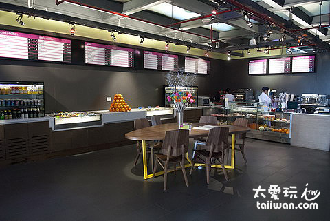 re:fuel就像個24小時營業的Café