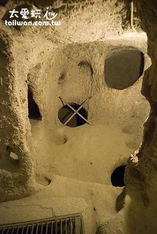 地下城Kaymakli Underground City到處都是孔洞
